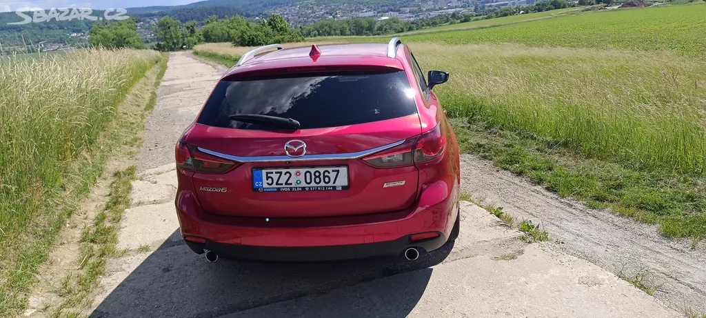 Mazda 6 WGN 2,2diesel 6MT - fotka 4