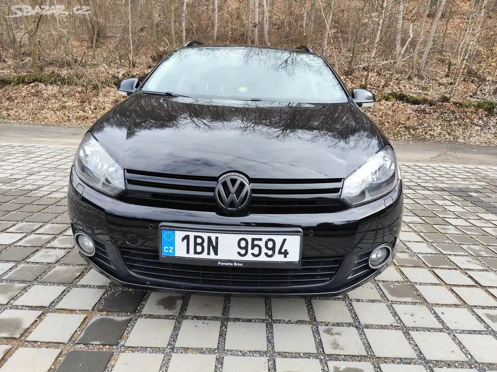 Volkswagen Golf 6 variant / combi 1.6 TDI Match - fotka 6