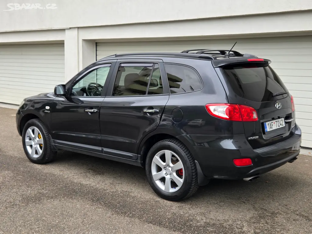 Hyundai Santa Fe, 2.2 CRDI 4x4 114Kw Manuál - fotka 6