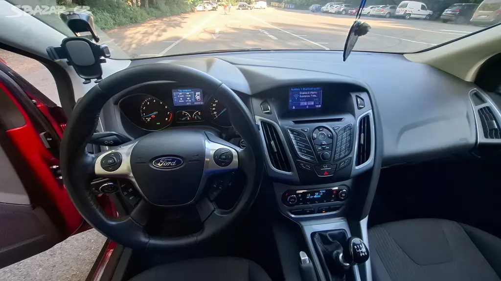 Ford Focus, 1.6 Ecoboost 110kW - fotka 2