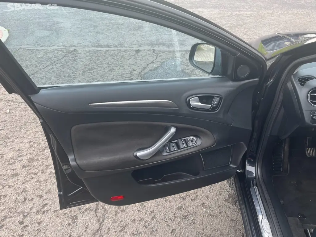 Ford Mondeo, 2.0TDCI - fotka 5