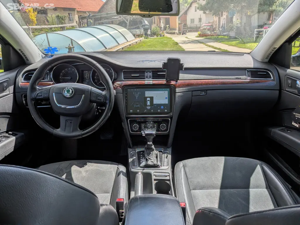Škoda Superb II 2.0 TDI (125 kW) DSG - fotka 4