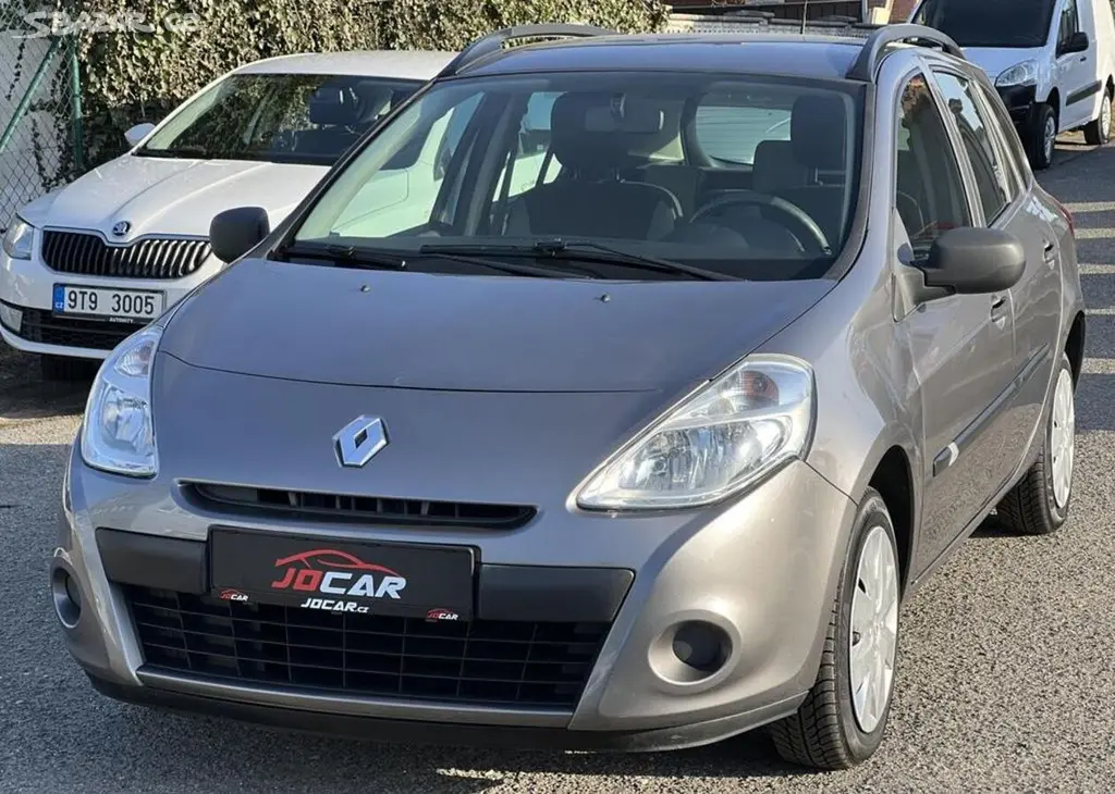Renault Clio 1.2i 55kw ABS KOUPENO V ČR manuální