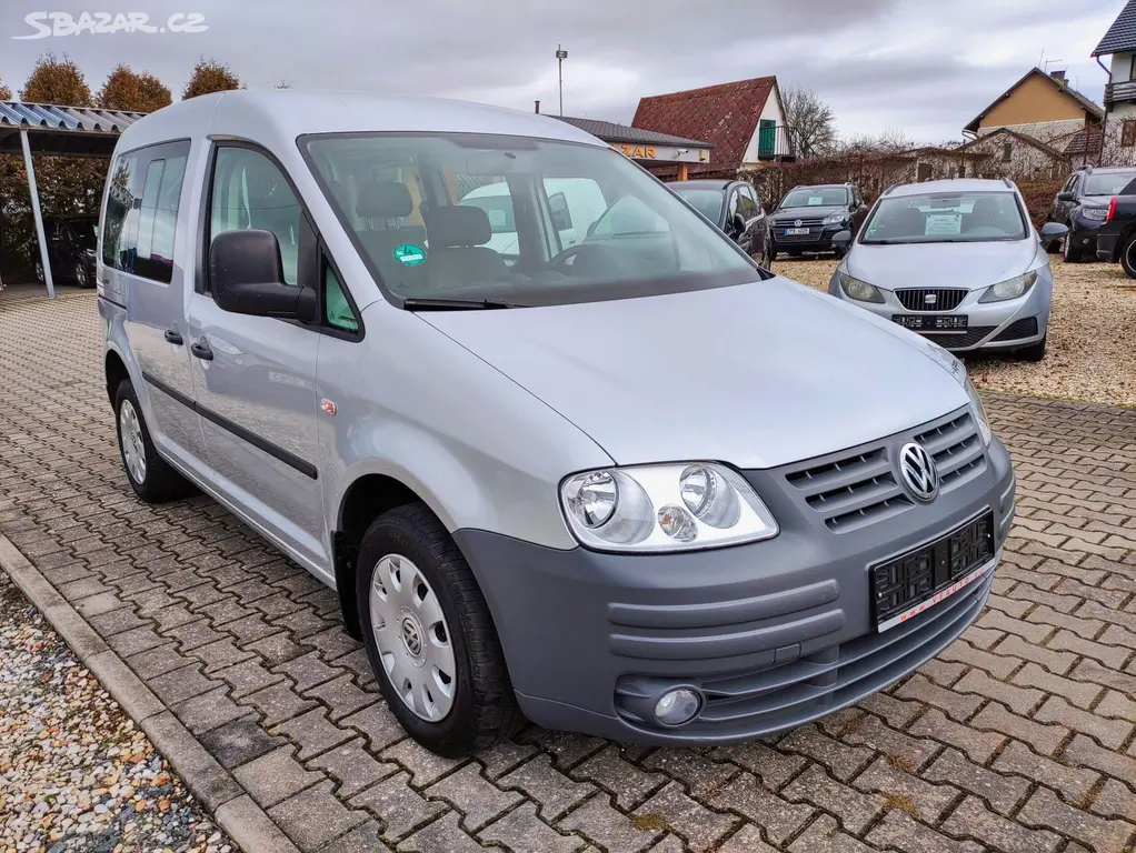 VOLKSWAGEN CADDY 1.9 TDi 77KW,LIFE,KLIMA,EL.OKNA - fotka 3