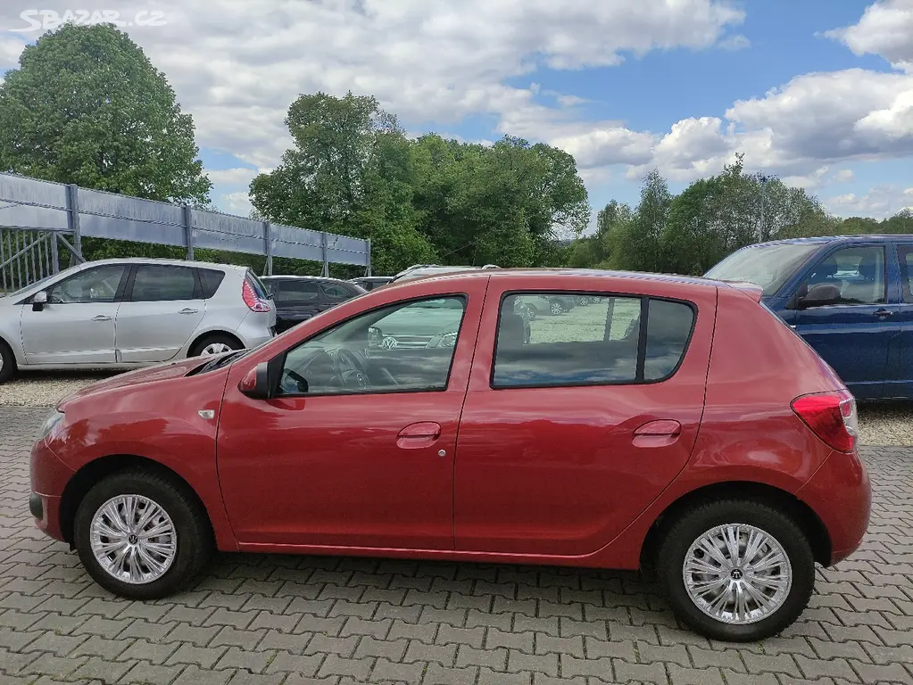 DACIA SANDERO II 1.2i 55 KW, KLIMA,1.MAJ.,BC,MFV - fotka 6