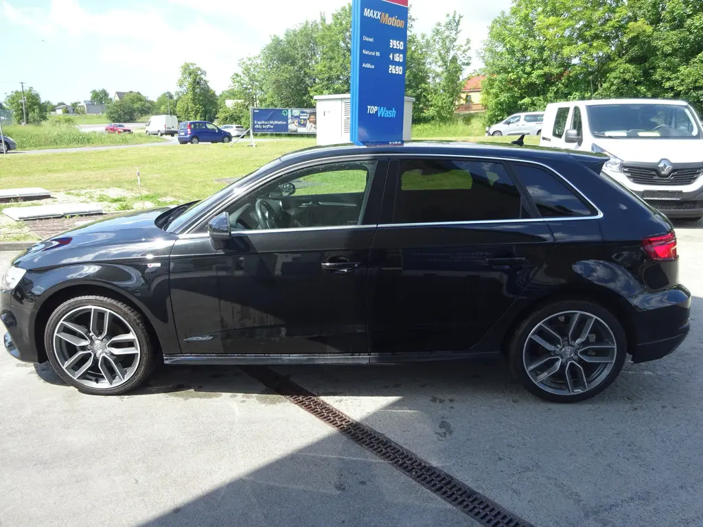 AUDI A3 1,0 TFSI, GARANCE KM - fotka 4