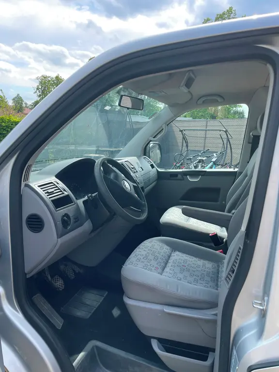 Volkswagen Transporter T5 1.9tdi 75kw bez DPF - fotka 6