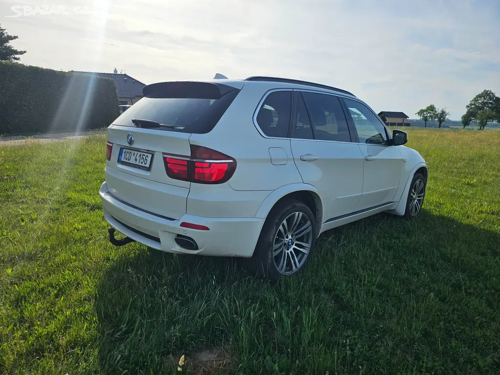 BMW X5 - fotka 5
