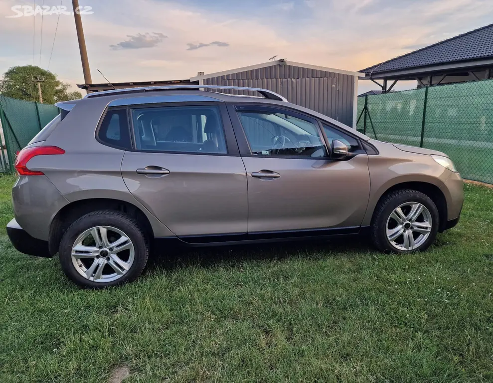 Peugeot 2008, 1.6 HDI, 73kW, CZ, r.v.2016, 69000km - fotka 5