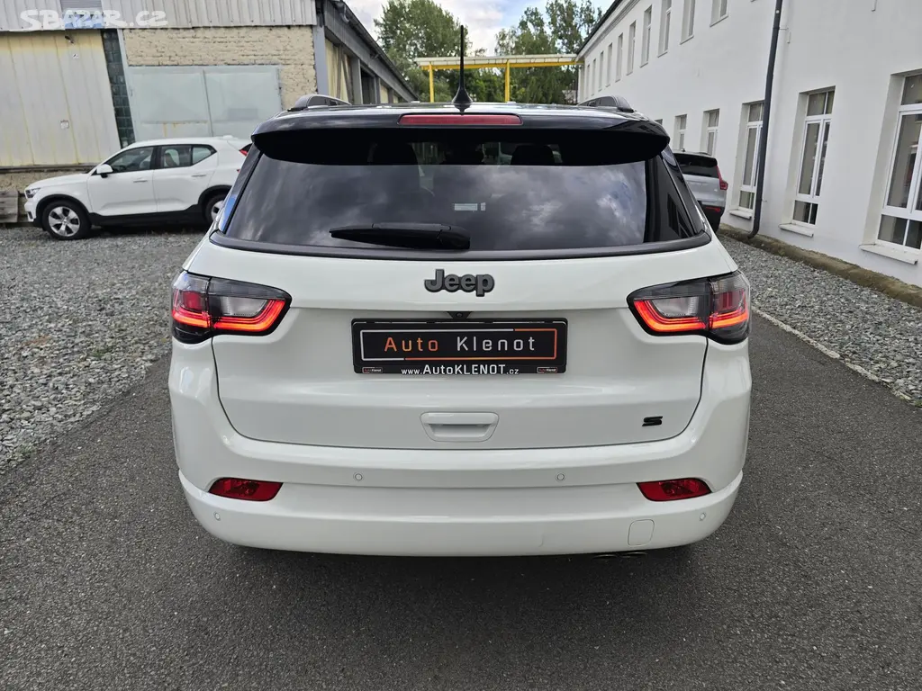 Jeep Compass, 1.3 110kW S-LIMITED MAX VÝBAVA - fotka 6