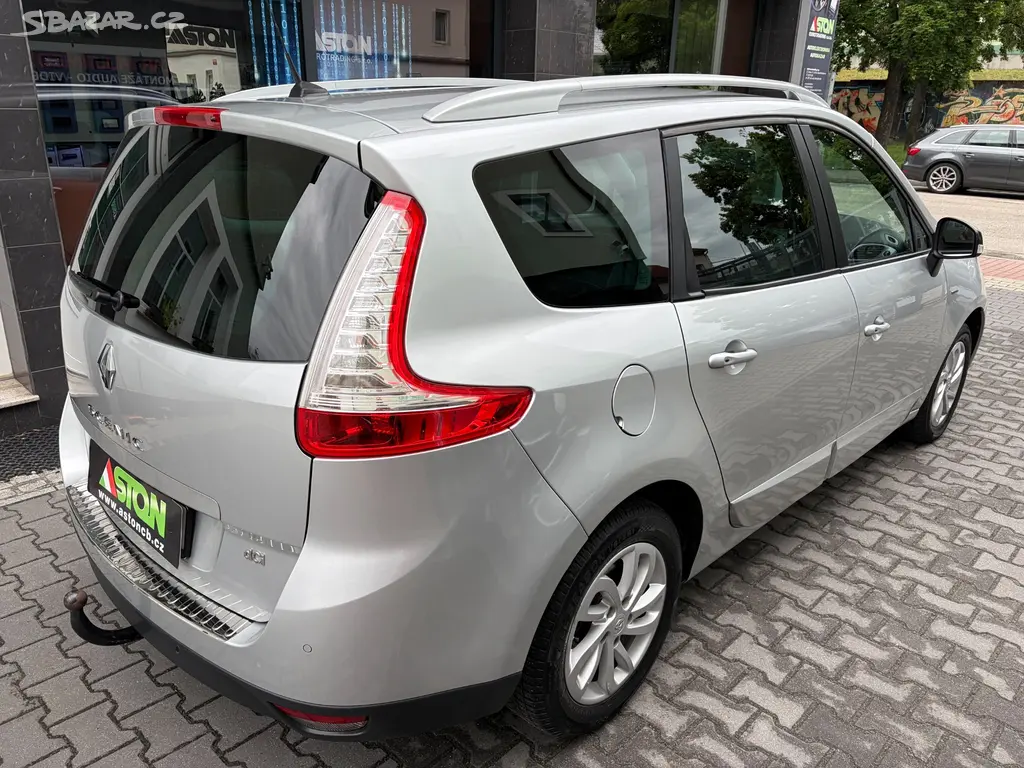 Renault Grand Scenic 1,5 Dci 81kW, serviska, navi - fotka 6