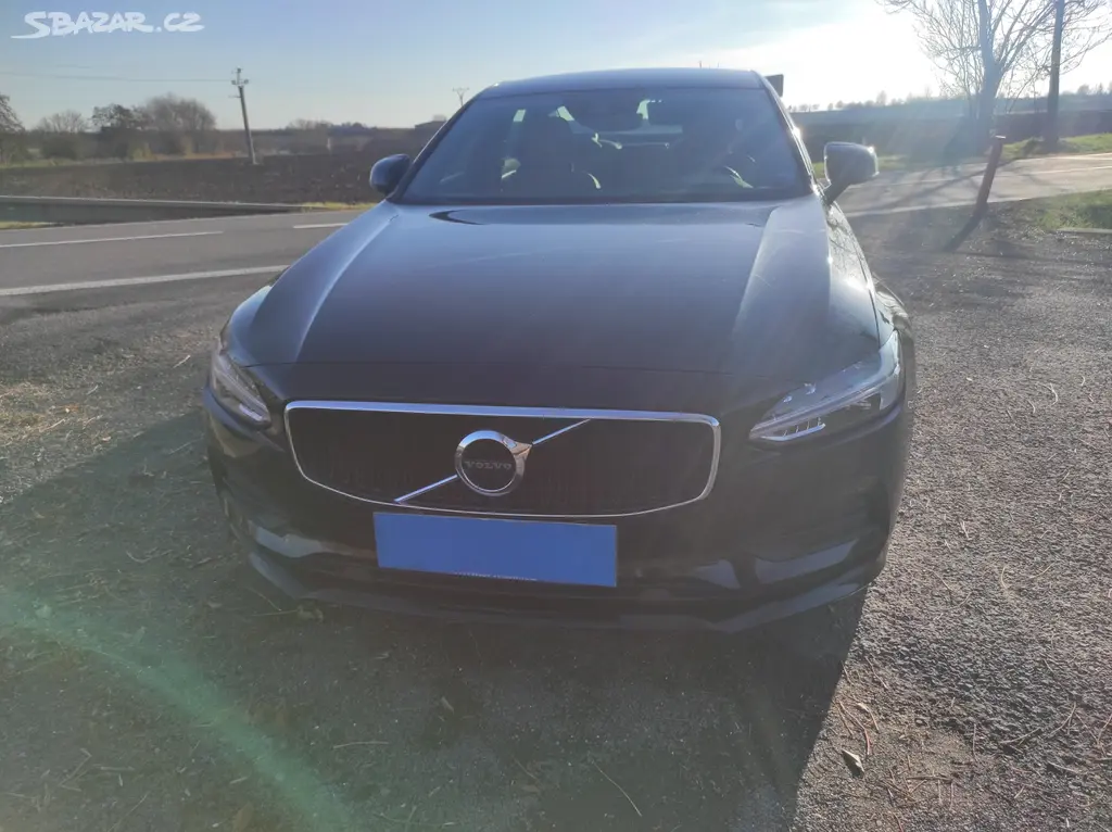Volvo S 90 2.0 D4 AWD, nové v ČR - fotka 4