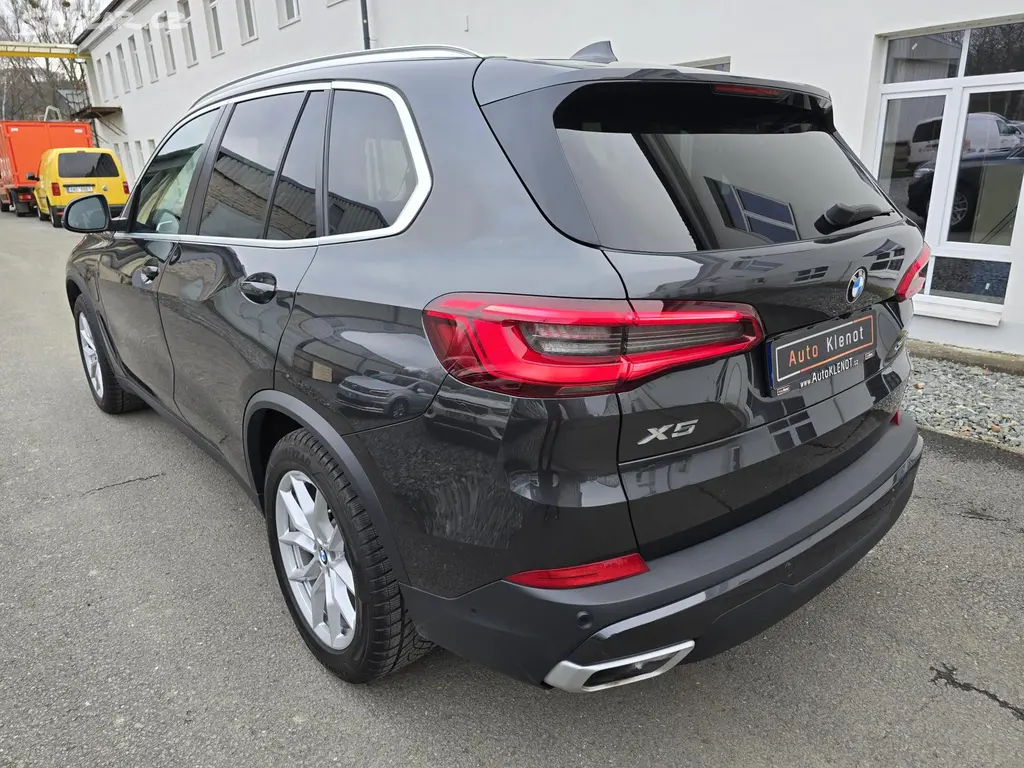 BMW X5, xDrive45e VIRTUAL KAMER HEADup - fotka 5