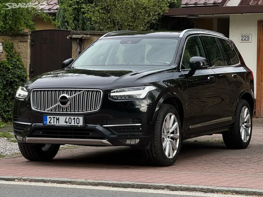 Volvo XC90 D5 ČR DPH 4X4 AUTOMAT TAŽNÉ - fotka 3