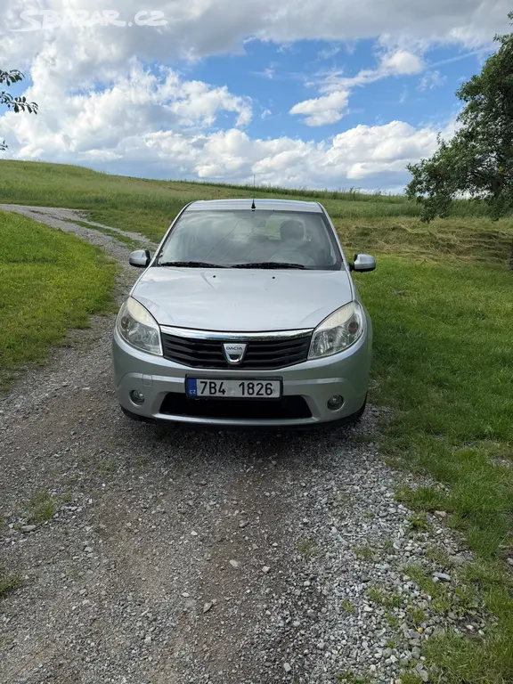 Dacia Sandero 1.4 55kw, 2009 - fotka 2