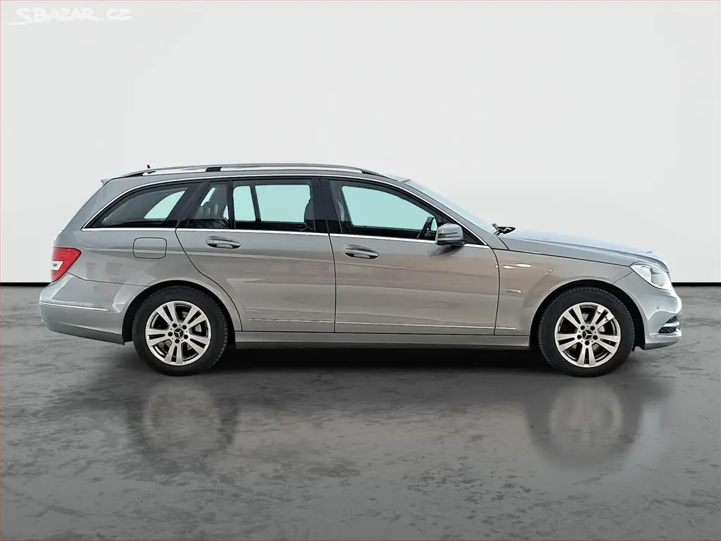 Mercedes-Benz Třídy C, 180 CDI, Elegance, Navi - fotka 6