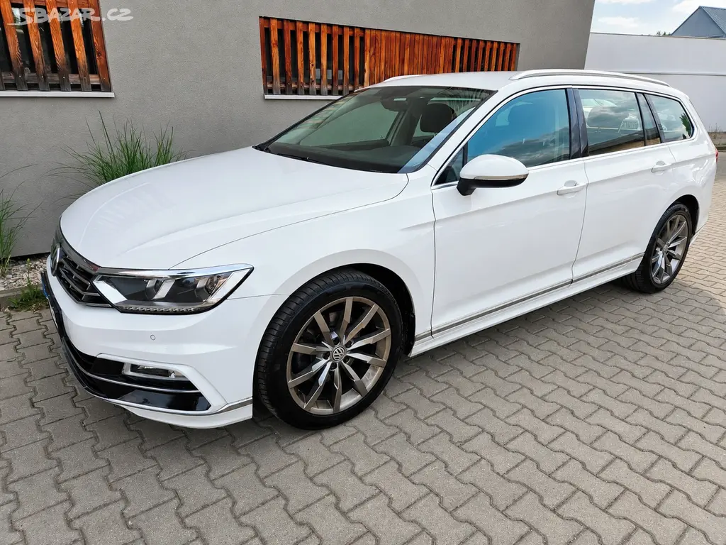 Volkswagen Passat, 1.5 TSI 110 kW R-Line LED ČR