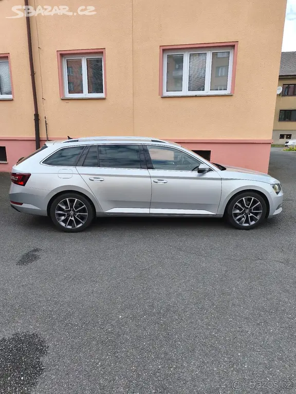 Škoda Superb 3, 2 TDI - fotka 4