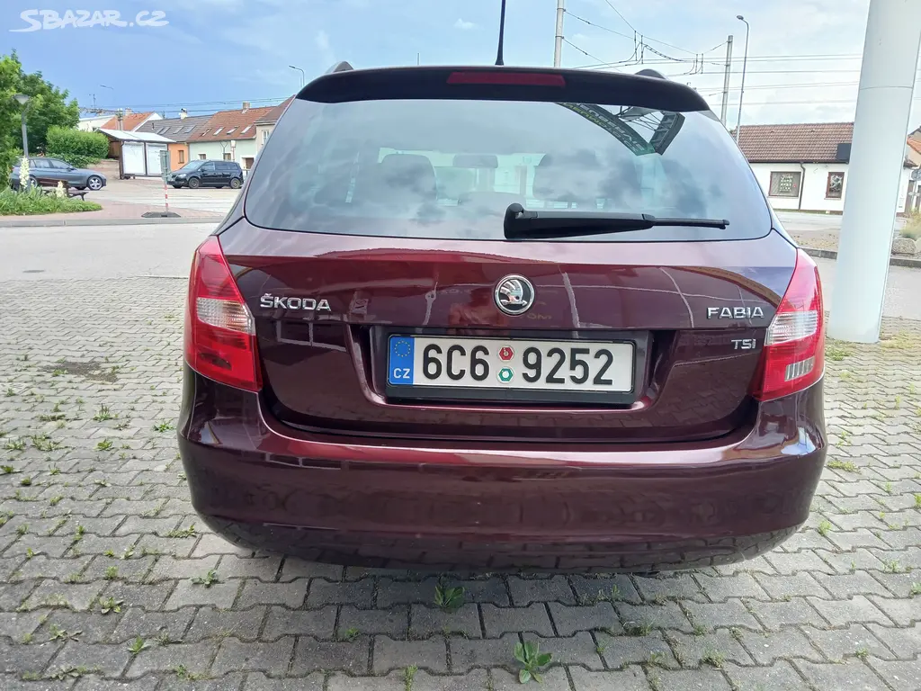 Škoda Fabia, 1.2TSI, 63kW, CZ, serv.kniha - fotka 4
