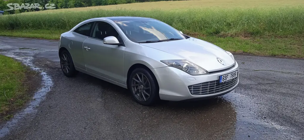 Renault laguna coupé 2.0dci 110kw - fotka 2