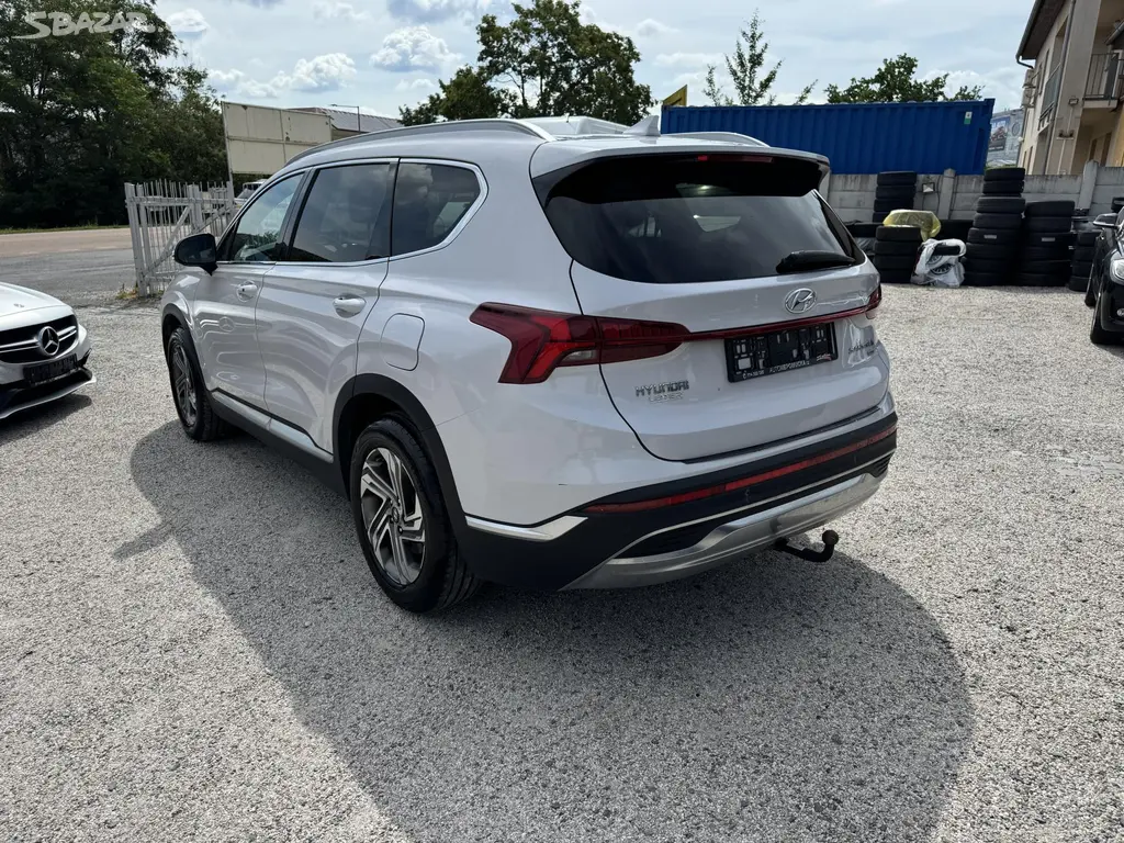 Hyundai Santa Fe, 2.2.CRDi, 4x4, AT, 7 - míst. - fotka 6