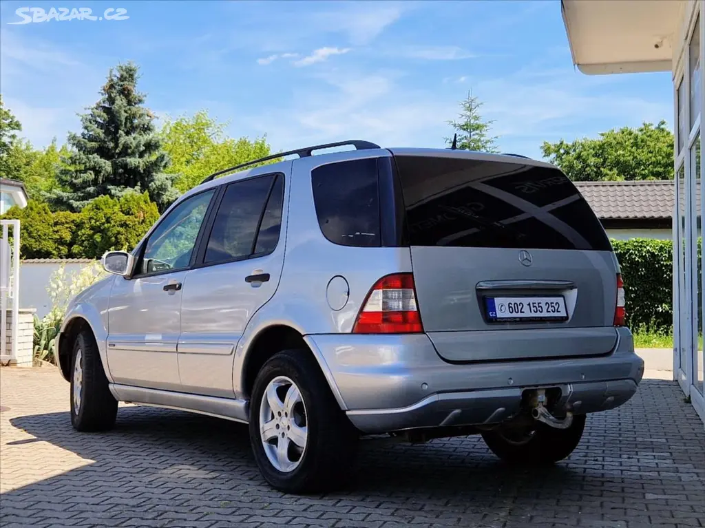 Mercedes-Benz Třídy M, 2,7 CDI 120kW AUTO ML 270 CDI - fotka 3