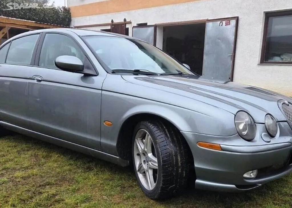 Jaguar S-Type R SUPERCHARGED 290 kw - fotka 3