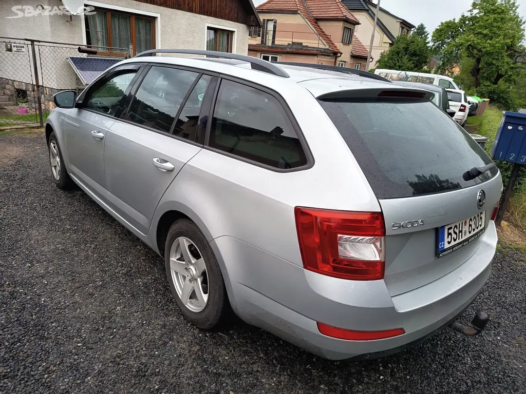 Škoda Octavia Combi 1.6 TDI 81 kW - fotka 2