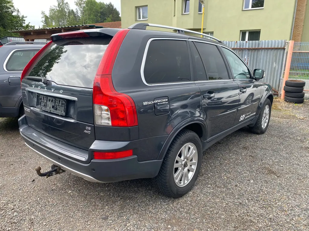 Volvo XC90 2.4D D5, 136 kW, 4x4, r. 11/2009, tažné - fotka 6