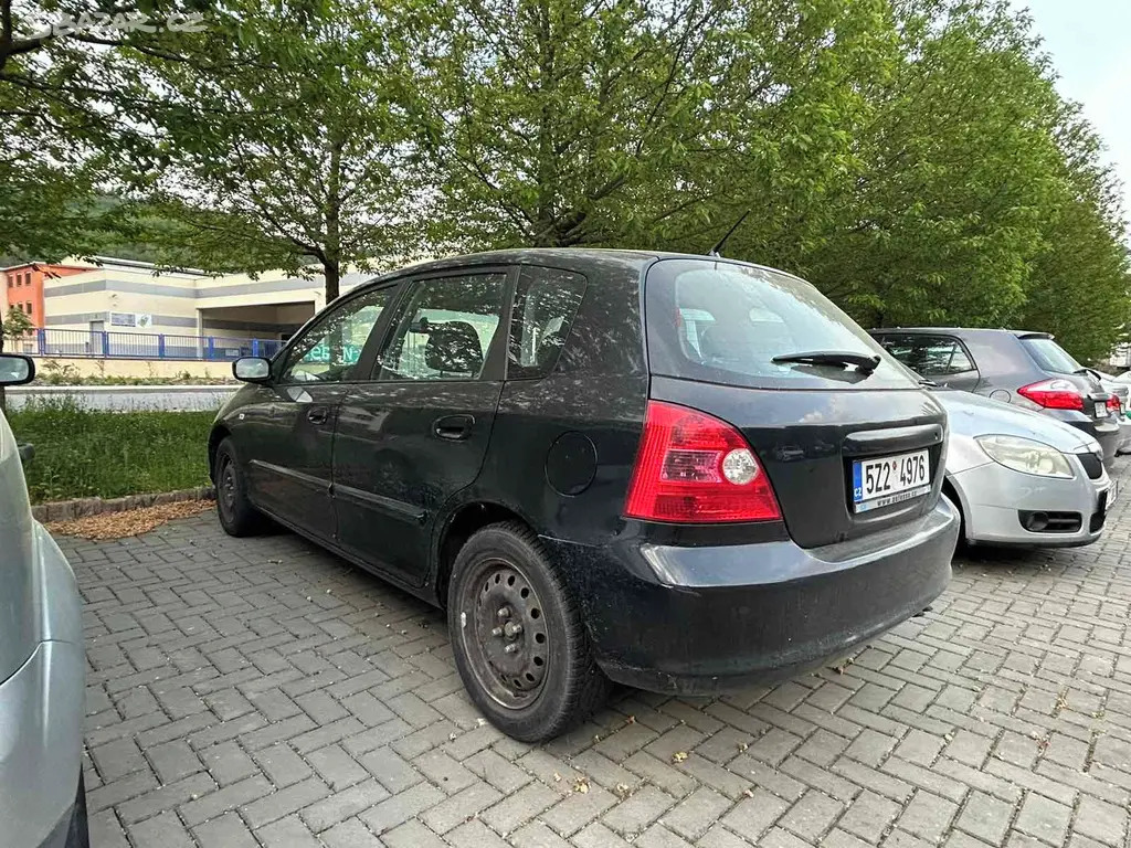 KLIMA 173 tis.km Honda Civic 1.7 CDTi 74kW Topstav - fotka 3