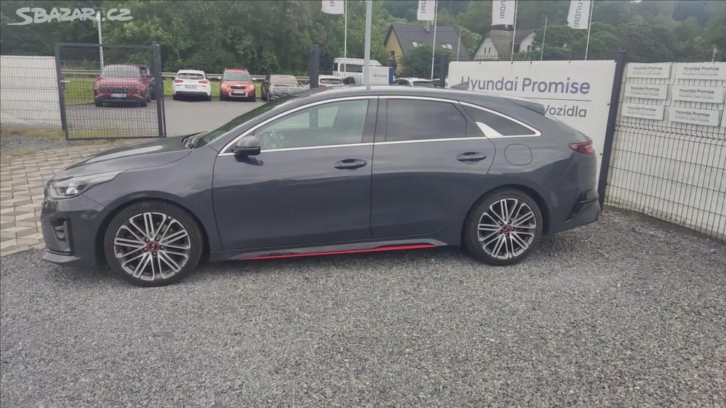 Kia ProCeed, 1,6 T-GDI GT LINE Automat - fotka 3