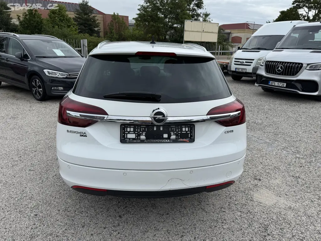 Opel Insignia, 2.0CDTI 120KwAT Virtual cocpit - fotka 6