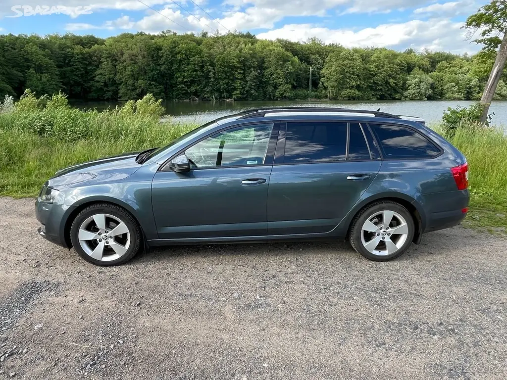 Škoda Octavia Combi 1.6 TDI STYLE P.,119 680 km,ČR - fotka 4