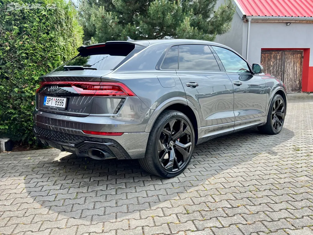 Audi RS Q8 4,0 TFSi quattro | TOP VÝBAVA - fotka 5