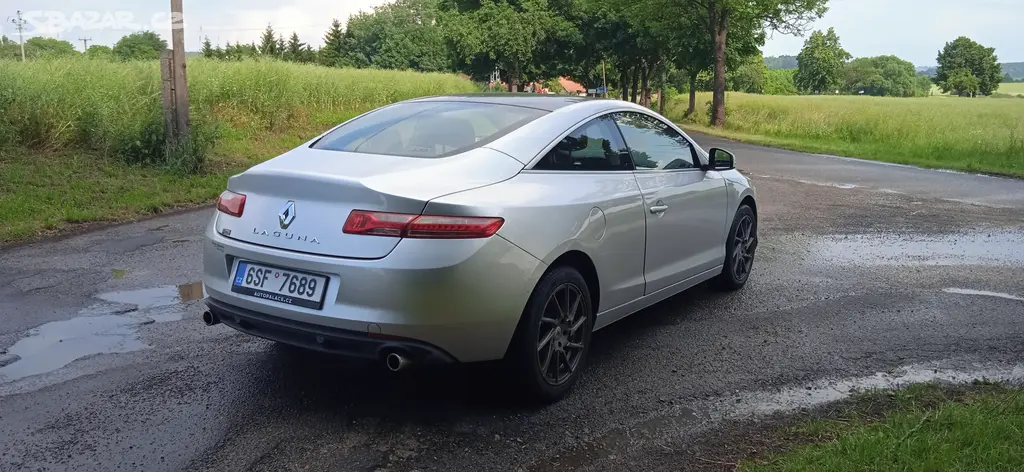 Renault laguna coupé 2.0dci 110kw - fotka 4