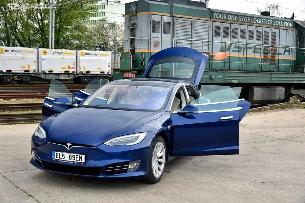 Tesla Model S, P100D Ludicrous - fotka 3