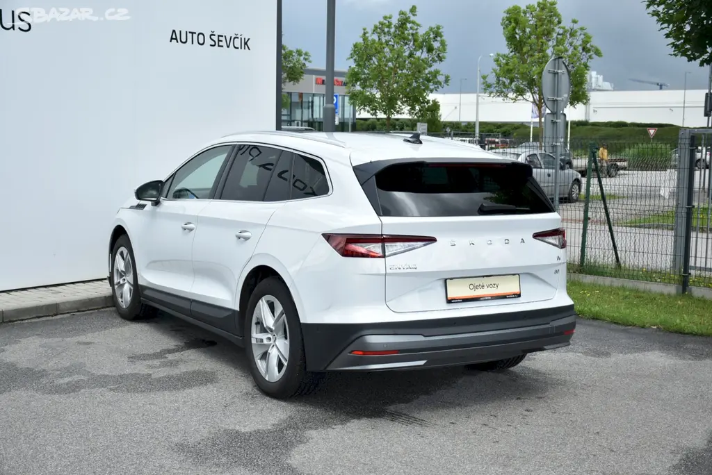 Škoda Enyaq iV, 80 150Kw Desing paket Suite - fotka 6