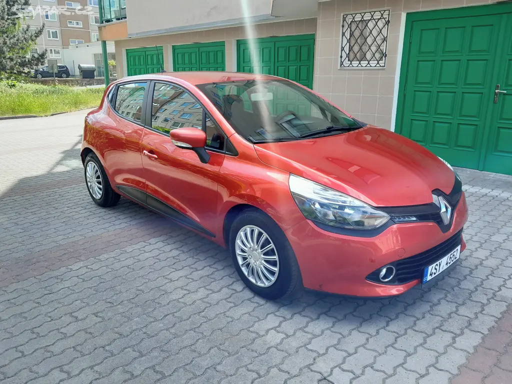Renault Clio 1,2i 16V 54KW - fotka 2