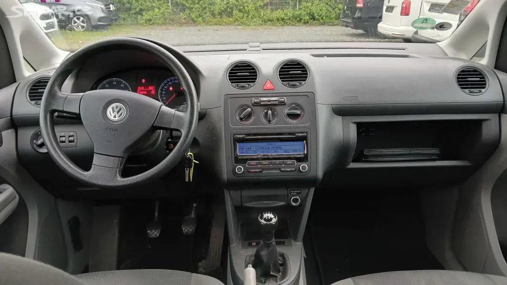 Volkswagen Caddy, 1.6Mpi 75KW VYHŘ. SEDADEL TOP - fotka 4