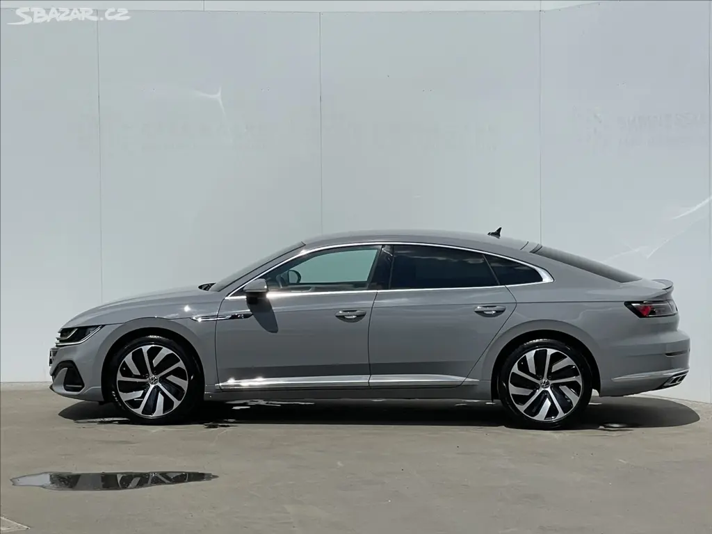 Volkswagen Arteon, 2,0 TSI DSG R-Line Kamera - fotka 2