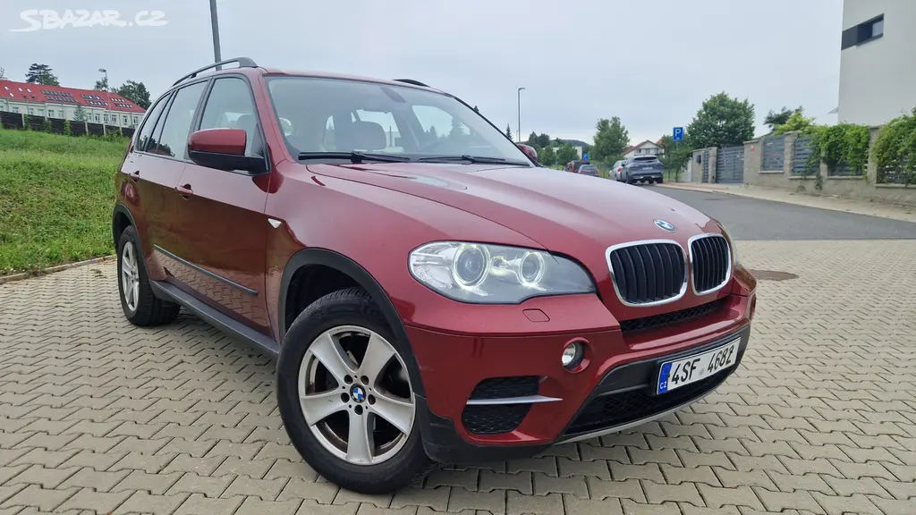 BMW X5 3,0xD-2010-1.MAJ.-ČR-7MÍST-KŮŽE,PRAV.SERVIS