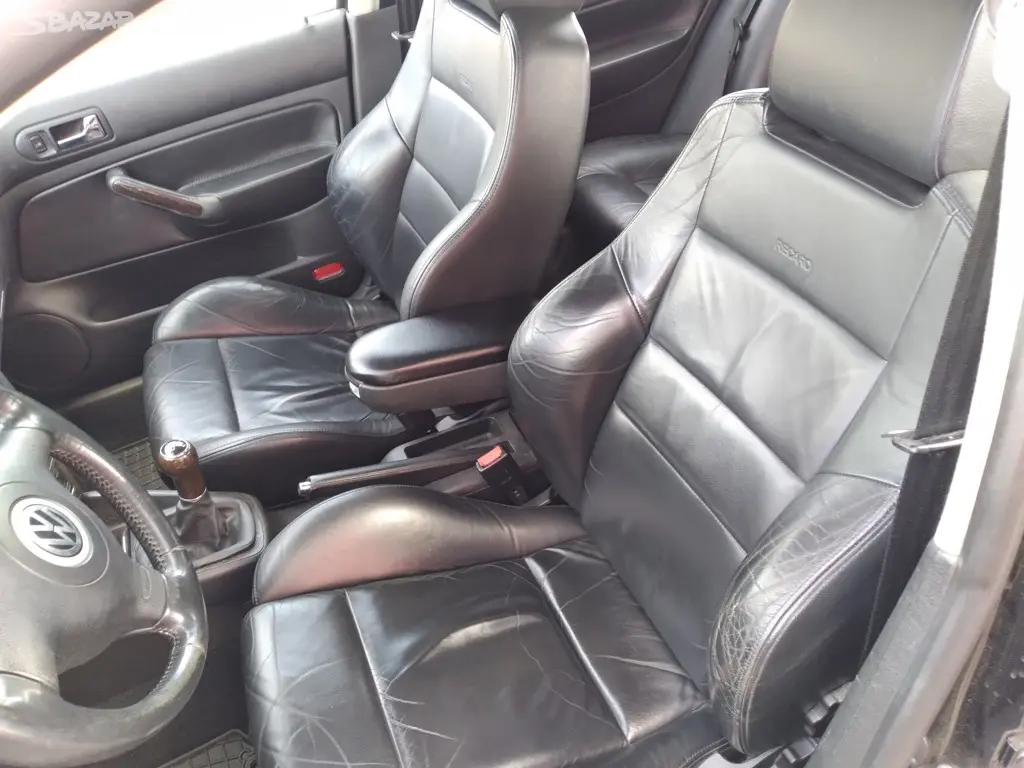 VOLKSWAGEN GOLF 1.9 GTI TDI EXCLUSIVE - fotka 3