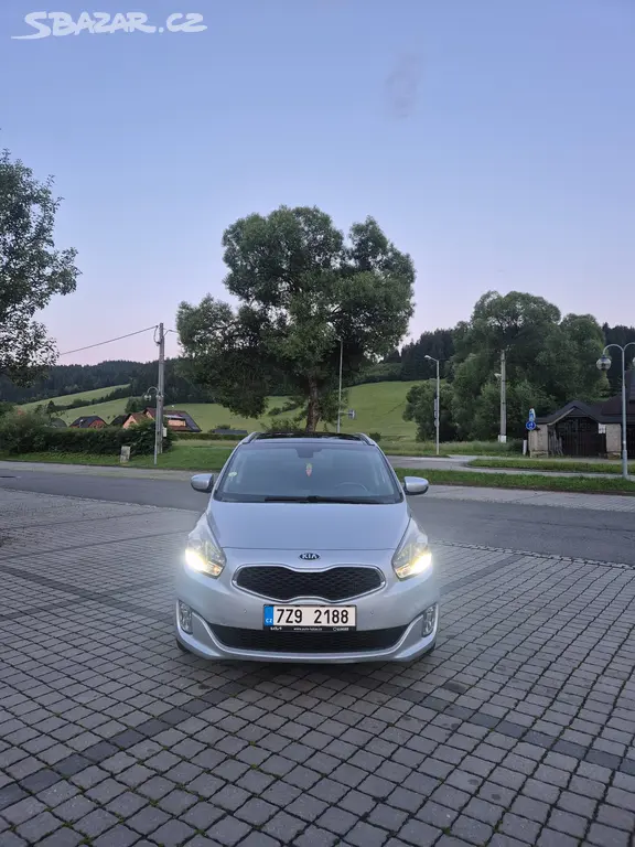 Kia carens 7mist,2015r. - fotka 6