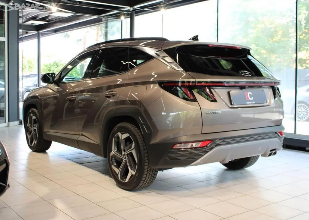 Hyundai Tucson T-GDi 7DCT 4WD Premium DPH/ACC - fotka 4