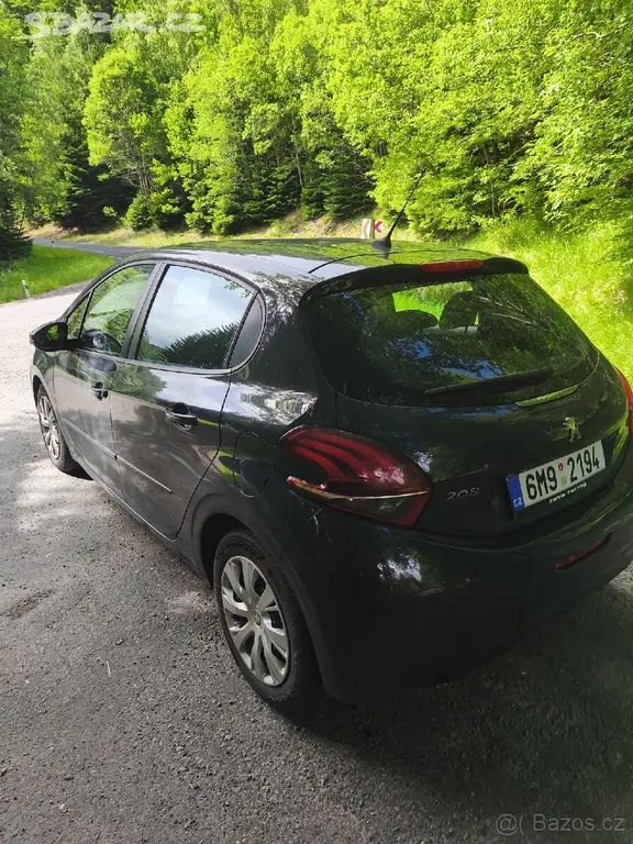 Peugeot 208 1,5 HDi - 75Kw r.v. 2019 odpočet DPH - fotka 3