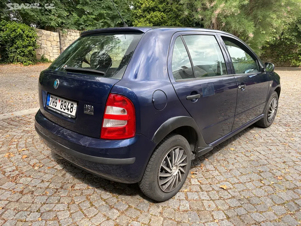 ŠKODA FABIA 1.4MPI 174 NAJETO - fotka 3