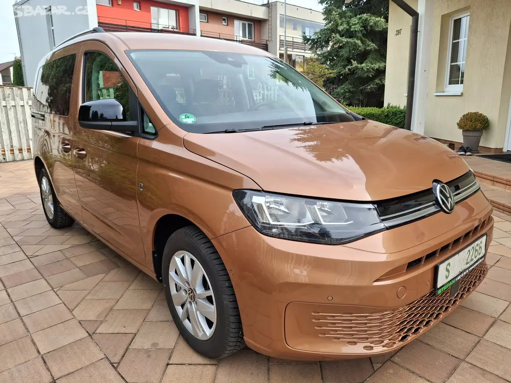 VW CADDY 2.0 TDI 90kw LIFE +21% DPH - fotka 4