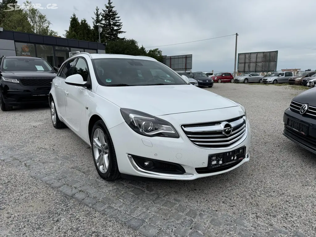 Opel Insignia, 2.0CDTI 120KwAT Virtual cocpit