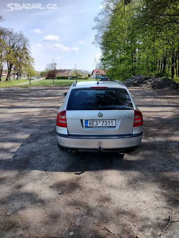 Škoda Oktavia kombi 2.0 TDi 103 kW r.v. 2008 - fotka 4