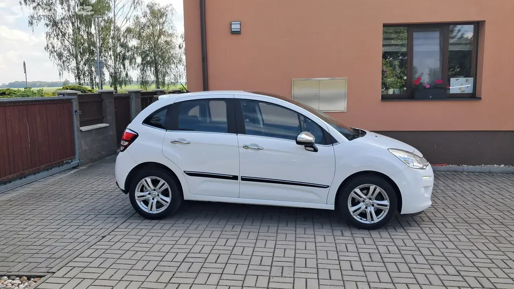 Citroën C3, 1.2i / najeto 58 000 km - fotka 5